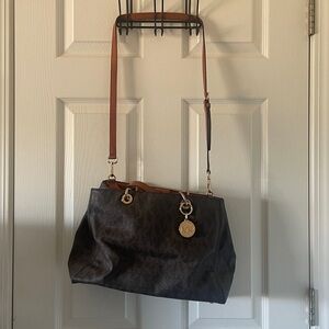 MICHAEL Michael Kors Brown Signature Coated Canvas Medium Cynthia Tote Purse